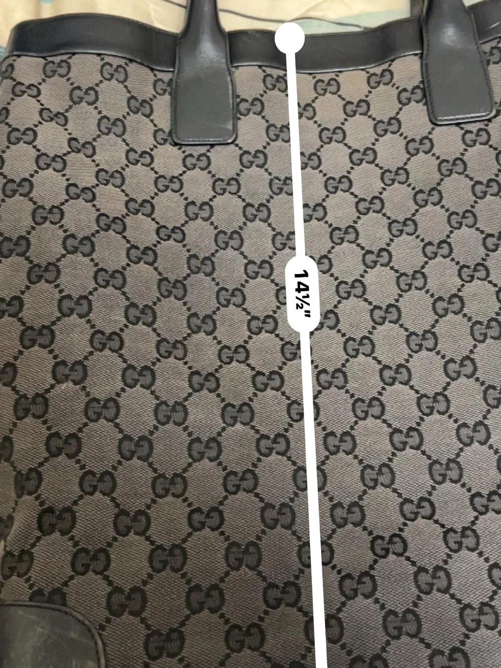 Authentic Gucci GG Supreme Monogram tote